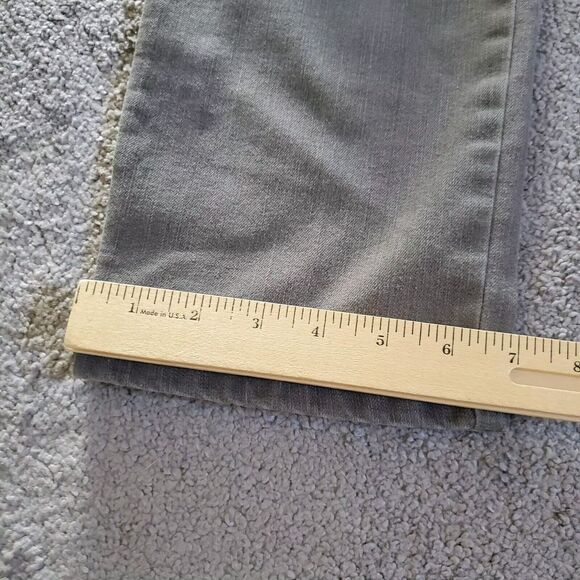 Gloria Vanderbilt Jeans Womens 10 Gray Straight Slim Denim Amanda 2.0 Short - Picture 14 of 15